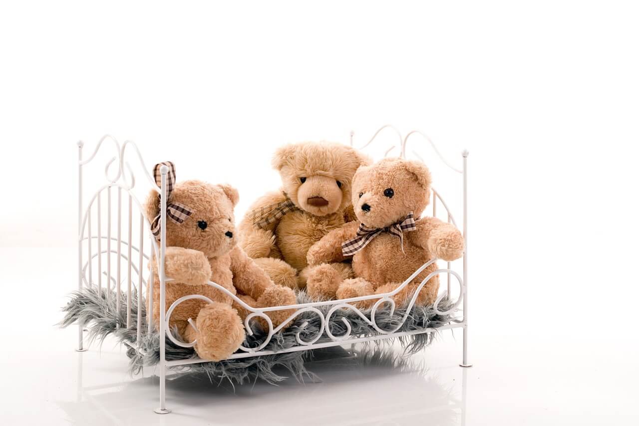 Dormire nel lettone con mamma e papà. Ecco 5 motivi per cui dopo i tre anni è meglio di no.